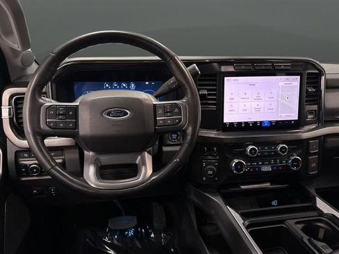 Used 2024 Ford F350 Lariat w/ Chrome Package image 5