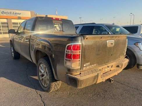 Used 2008 GMC Sierra 1500 Denali AWD/4WD image 9