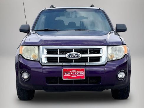 Used 2011 Ford Escape XLT image 3