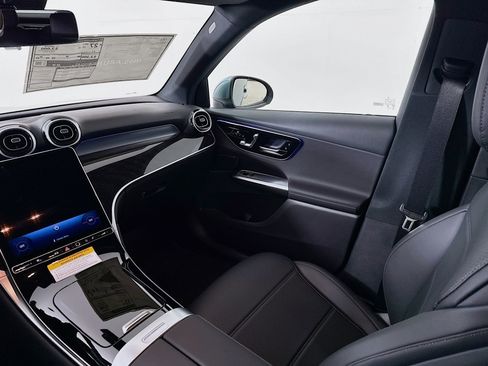 New 2026 Mercedes-Benz GLC 300 image 23