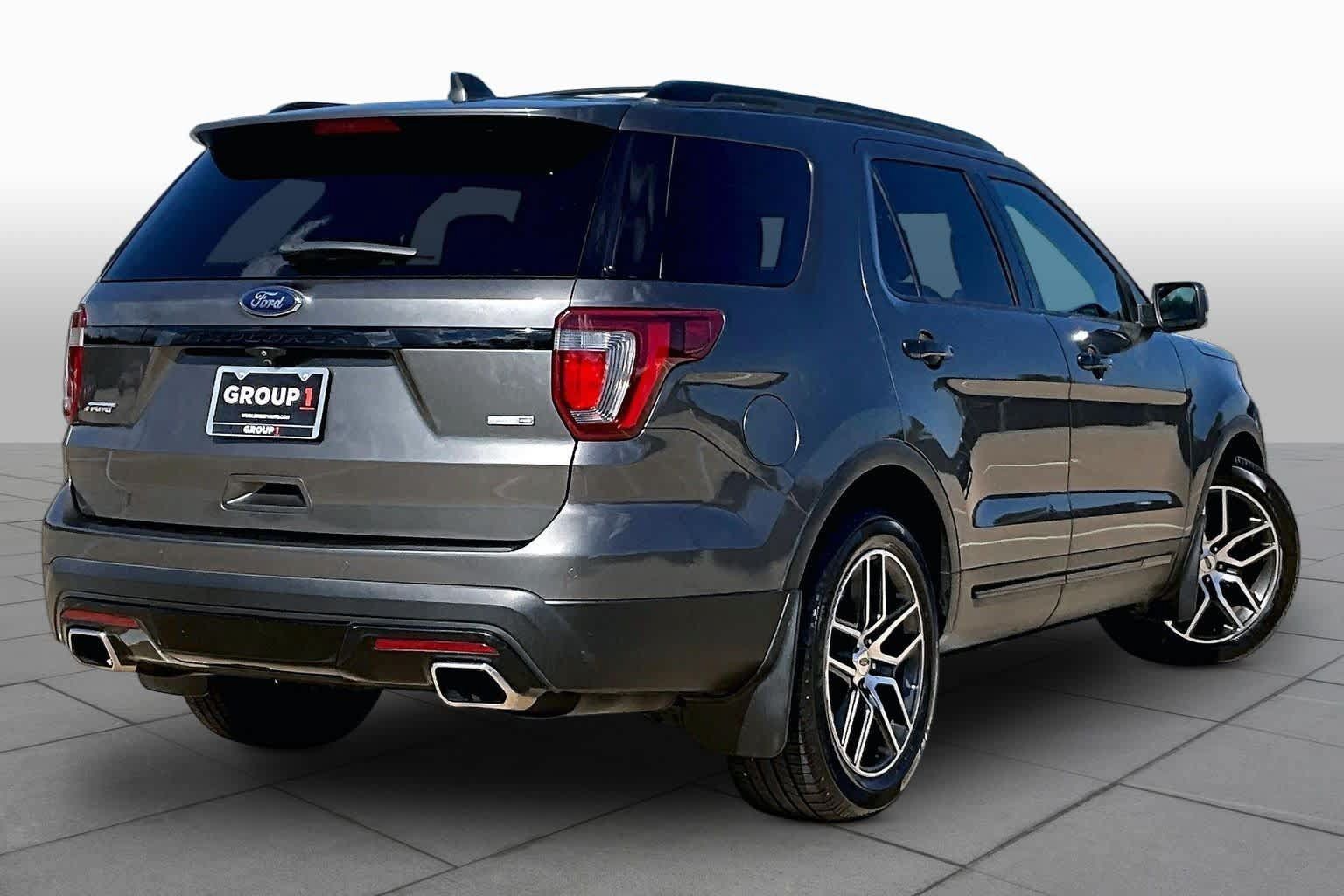 Used 2016 Ford Explorer Sport w/ Equipment Group 401A AWD/4WD image 13