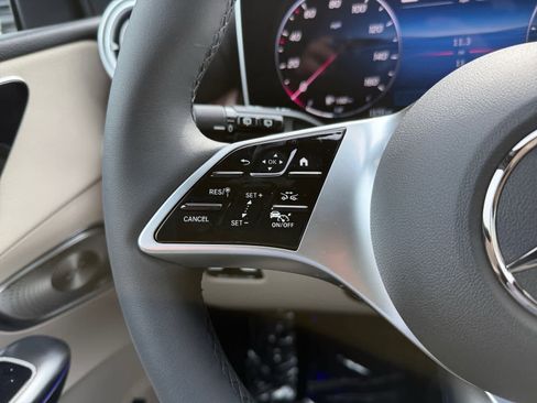 New 2026 Mercedes-Benz GLC 300 GLC 300 image 21