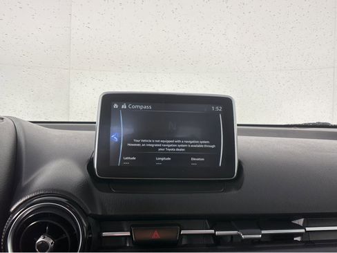 Used 2018 Toyota Yaris iA image 7