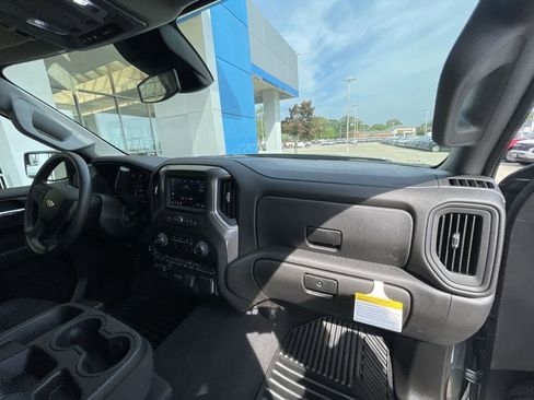 Certified 2026 Chevrolet Silverado 1500 Custom w/ Turbomax Blackout Package RWD image 28