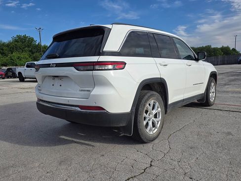 Used 2023 Jeep Grand Cherokee Limited w/ MOPAR Finishing Package AWD/4WD image 6