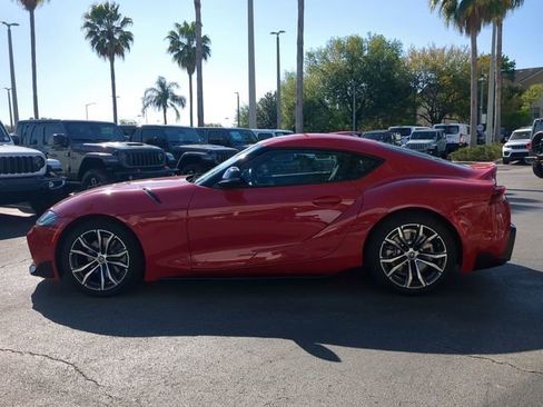 Used 2022 Toyota Supra w/ Safety & Technology Package image 8