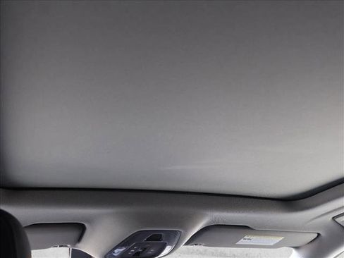 Certified 2025 Audi Q5 Premium w/ Convenience Package AWD/4WD image 24