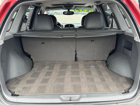 Used 2004 Hyundai Santa Fe LX FWD image 5