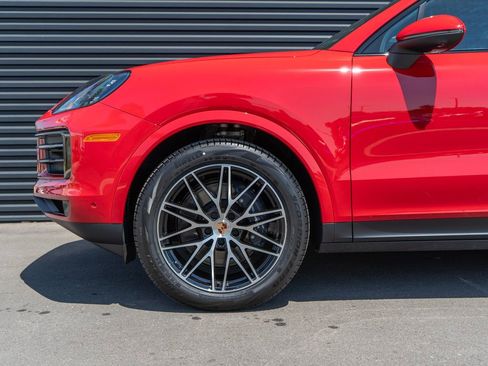 New 2026 Porsche Cayenne AWD/4WD image 12