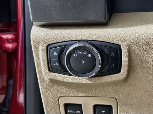 Used 2017 Ford F150 XLT w/ Equipment Group 302A Luxury RWD image 12