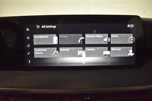 Certified 2025 Nissan Kicks SV AWD/4WD image 20