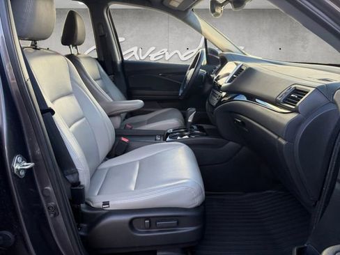 Used 2018 Honda Ridgeline RTL-E image 24