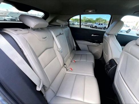 Used 2023 Cadillac XT4 Premium Luxury AWD/4WD image 29