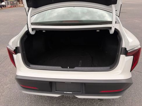 Used 2025 Kia K4 EX image 33