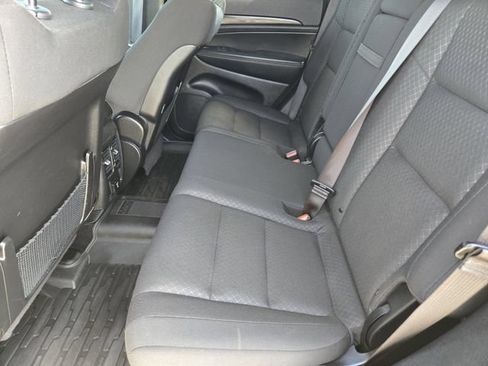 Used 2021 Jeep Grand Cherokee Freedom Edition RWD image 28