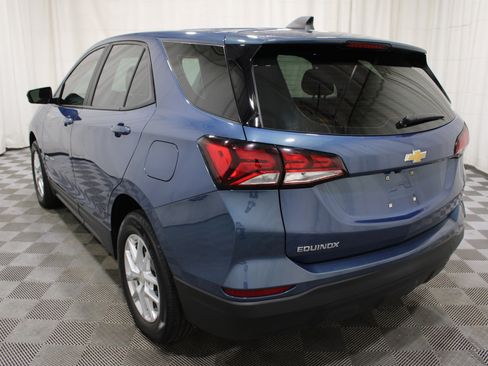 Used 2024 Chevrolet Equinox LS FWD image 30