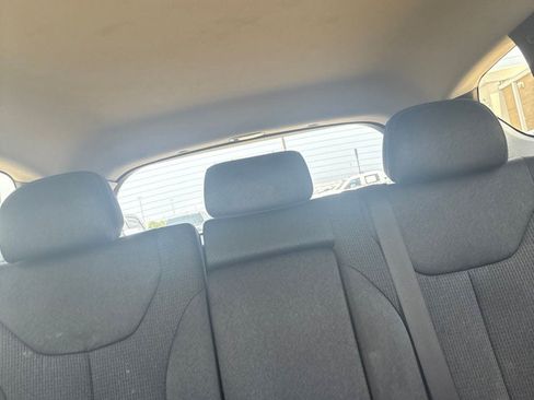 Used 2023 Hyundai Santa Fe SE FWD image 12