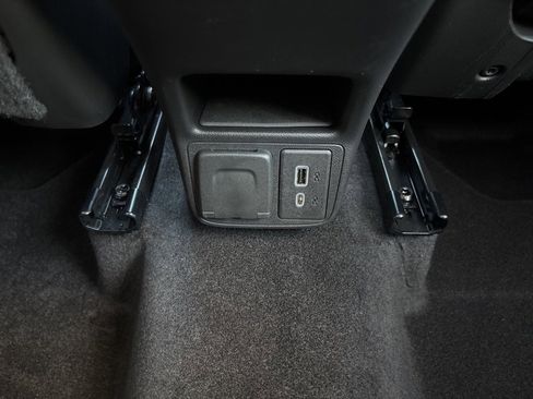 Used 2023 Buick Encore GX Essence w/ Advanced Technology Package image 25