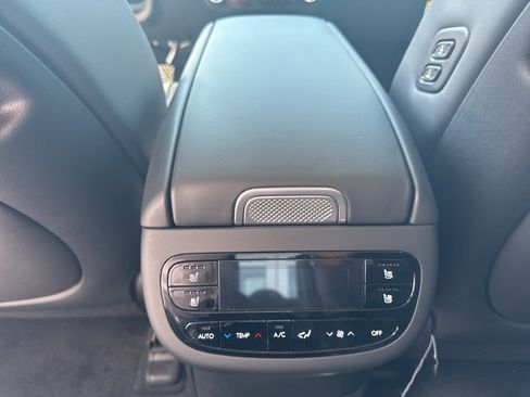 New 2026 Hyundai Ioniq 9 Calligraphy image 34