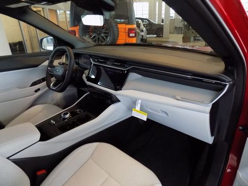 New 2026 Jeep Cherokee Laredo AWD/4WD image 20