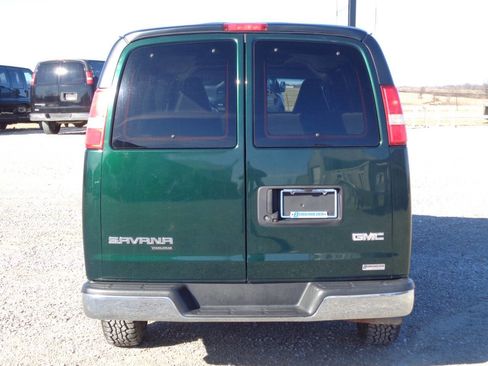 Used 2016 GMC Savana 3500 LT w/ LT Preferred Equipment Group image 8