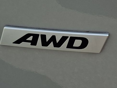 Certified 2023 Hyundai Kona SEL AWD/4WD image 32
