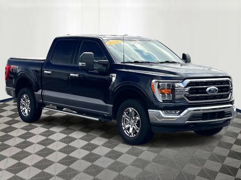 Used 2022 Ford F150 XLT w/ Equipment Group 302A High AWD/4WD image 5