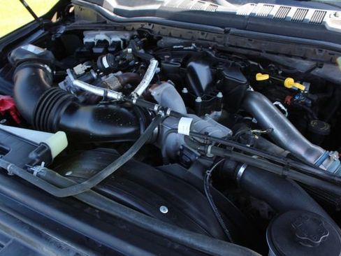 Used 2019 Ford F250 Lariat w/ Lariat Ultimate Package image 34