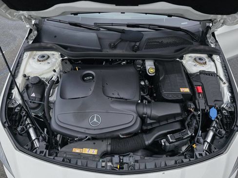 Used 2014 Mercedes-Benz CLA 250 image 49