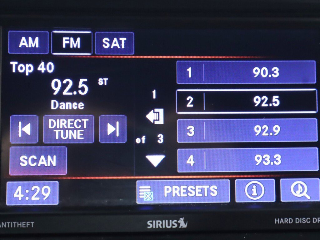 Used 2019 Dodge Grand Caravan SXT FWD image 16