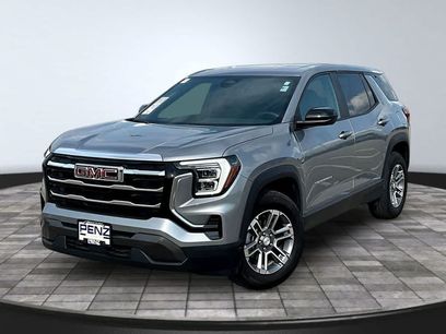 Used 2025 GMC Terrain Elevation