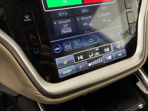 Used 2023 Subaru Outback Limited XT image 22