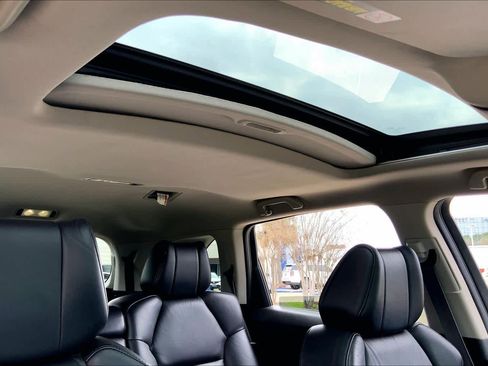 Used 2011 Acura MDX image 12