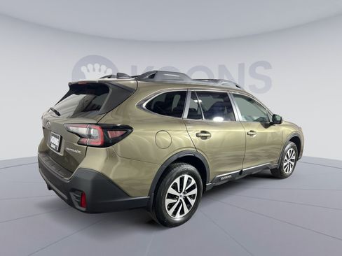 Used 2020 Subaru Outback Premium AWD/4WD image 7