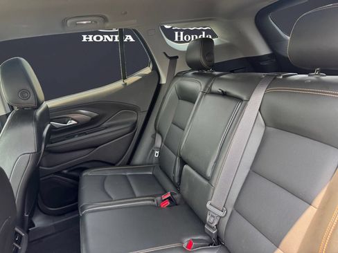 Used 2018 GMC Terrain SLT w/ Preferred Package AWD/4WD image 13