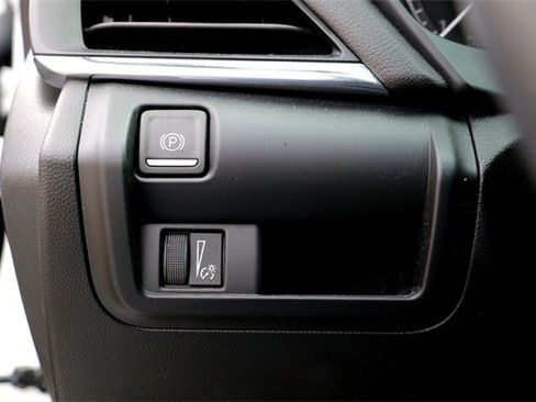 Used 2022 Cadillac CT4 Luxury w/ Sun And Sound Package image 20