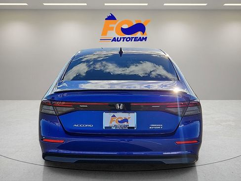Used 2024 Honda Accord Sport image 4