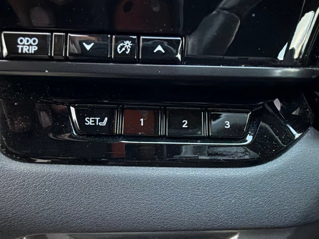 Used 2023 Lexus RX 350 Premium Plus w/ Accessory Package (Z1) AWD/4WD image 19