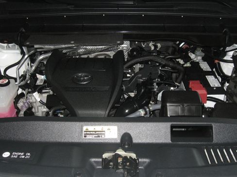 Used 2023 Toyota Highlander Limited image 31