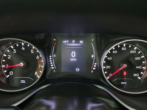 Used 2018 Jeep Compass Latitude AWD/4WD image 11