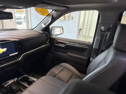 Used 2023 Chevrolet Silverado 1500 LTZ w/ LTZ Premium Package AWD/4WD image 24
