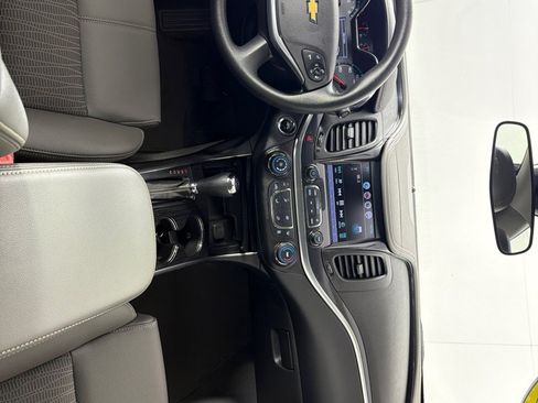 Used 2018 Chevrolet Impala LS FWD image 25