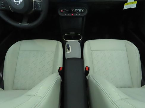 New 2026 MINI Cooper S image 18