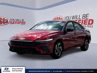 Certified 2025 Hyundai Elantra Sport video 1