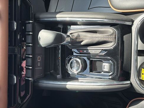 New 2026 GMC Canyon AT4 w/ Technology Plus Package image 35