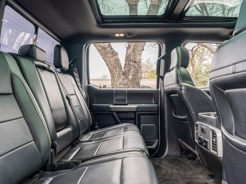 Used 2018 Ford F150 Raptor w/ Equipment Group 802A Luxury image 42