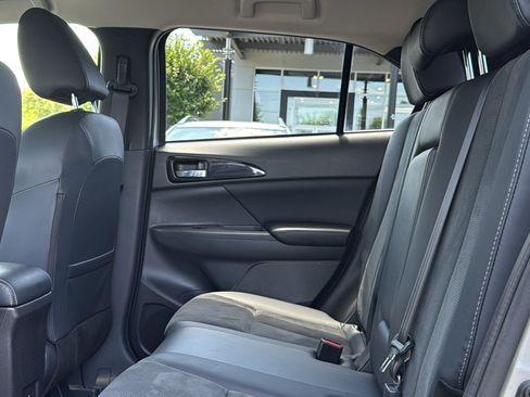 Used 2025 Mitsubishi Eclipse Cross SE AWD/4WD image 21