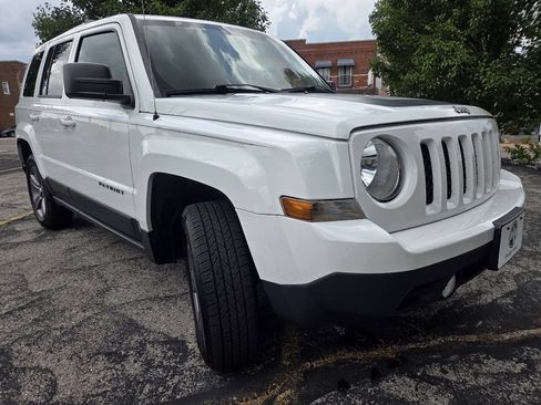 Used 2016 Jeep Patriot Sport w/ Power Value Group FWD image 14