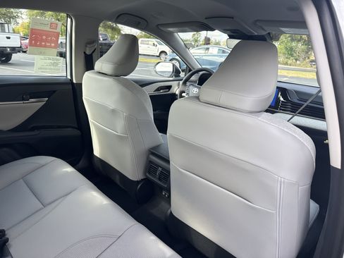 New 2026 Toyota Camry XLE FWD image 31