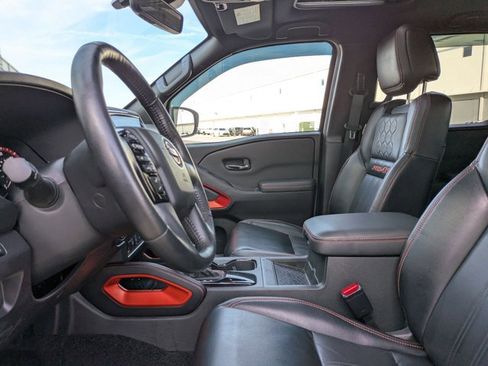 Used 2024 Nissan Frontier PRO-4X w/ Pro Premium Package image 16